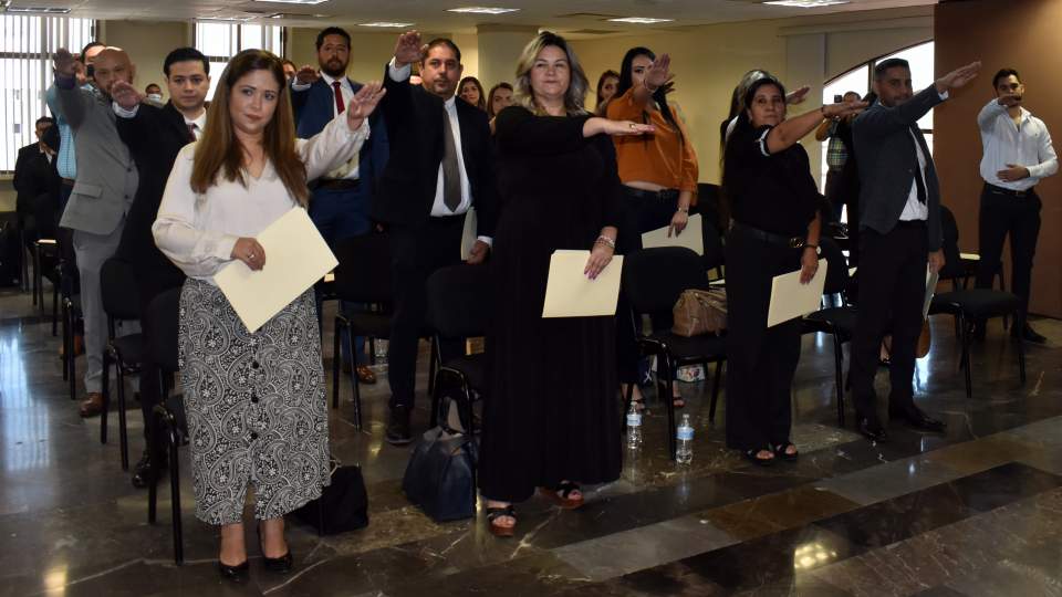 Exhorta secretaria del Trabajo a conciliadores laborales a actuar con honestidad