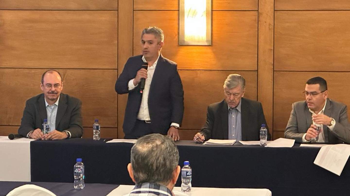 La Secretaría del Trabajo, un aliado del sector empresarial: Francisco Vázquez